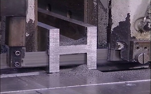 信阳大揭秘：带锯条价格多少钱才能买到高质量的产品？